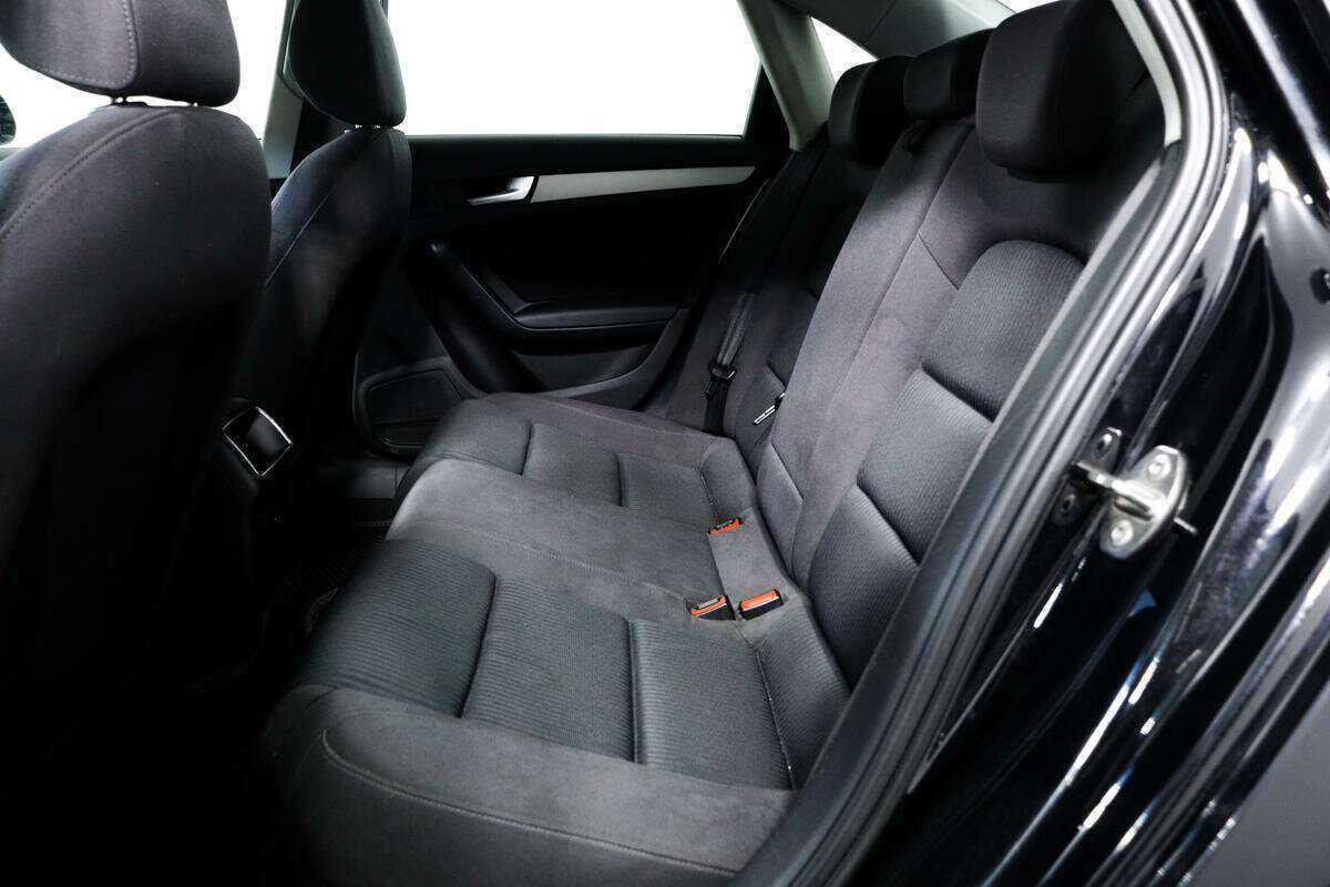 Купить Audi A4 с пробегом. Фото: #11