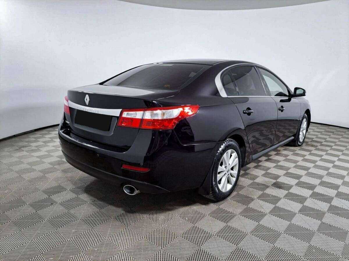 Купить Renault Latitude с пробегом. Фото: #3