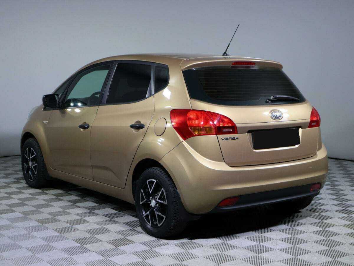 Купить Kia Venga с пробегом. Фото: #4