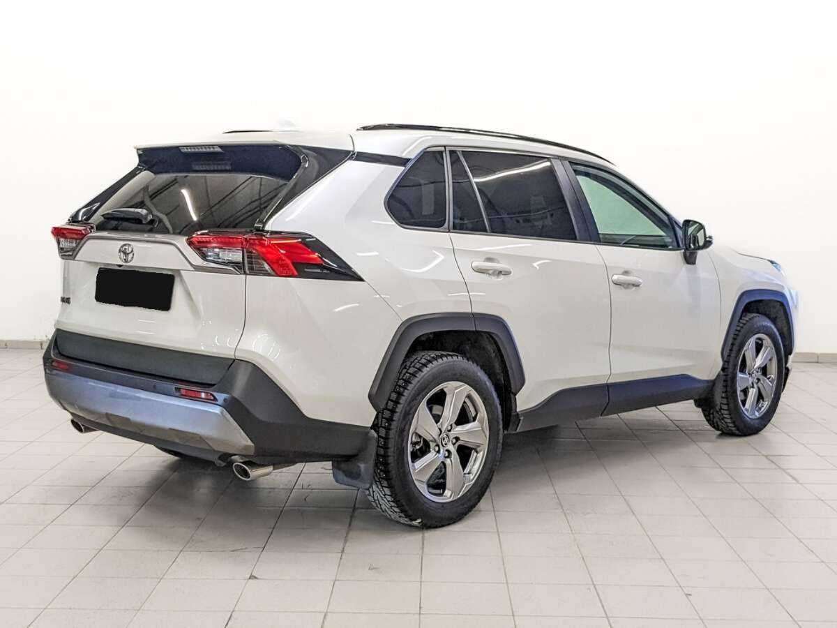 Купить Toyota RAV4 с пробегом. Фото: #4