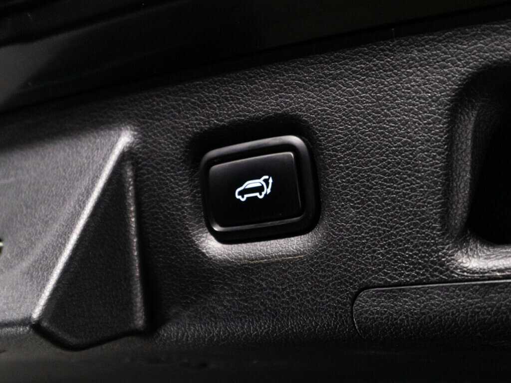 Купить Hyundai Santa Fe с пробегом. Фото: #14