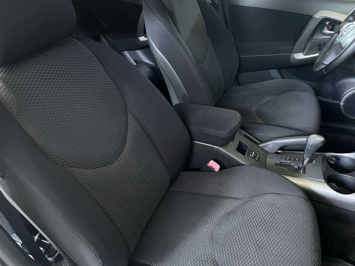 Купить Toyota RAV4 с пробегом. Фото: #15