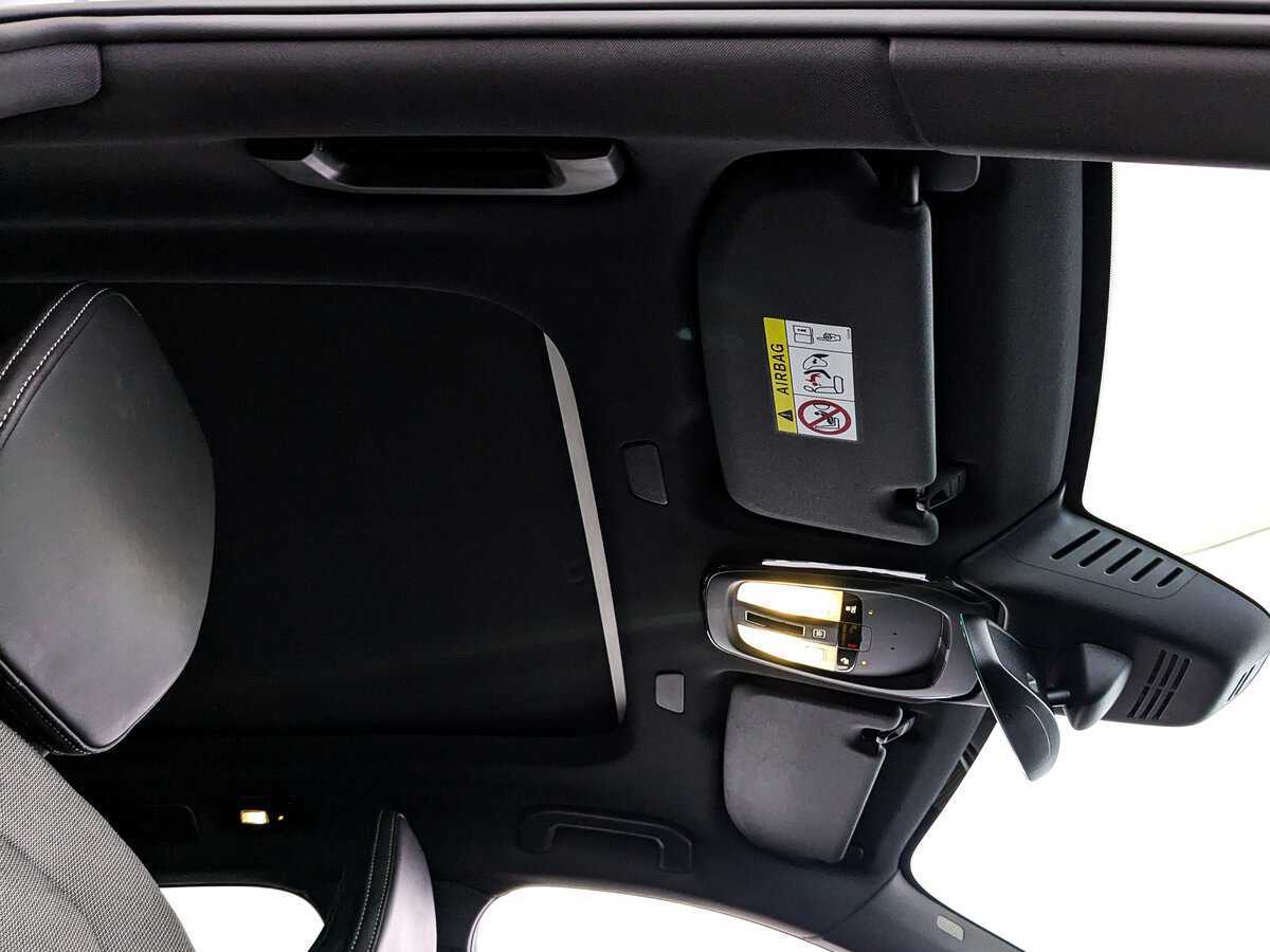 Купить Volvo XC60 с пробегом. Фото: #22