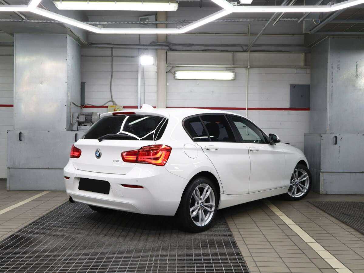 Купить BMW 1 серии с пробегом. Фото: #1