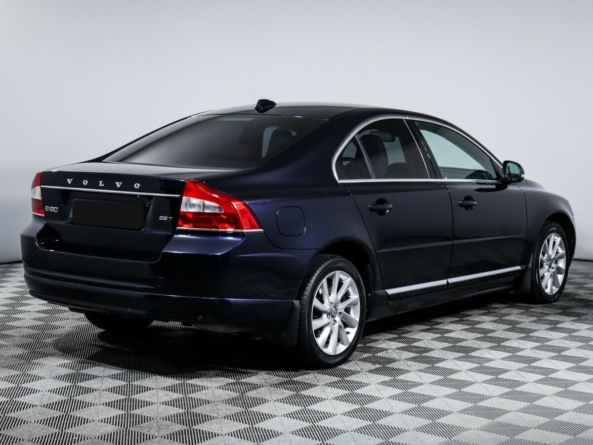 Купить Volvo S80 с пробегом. Фото: #3