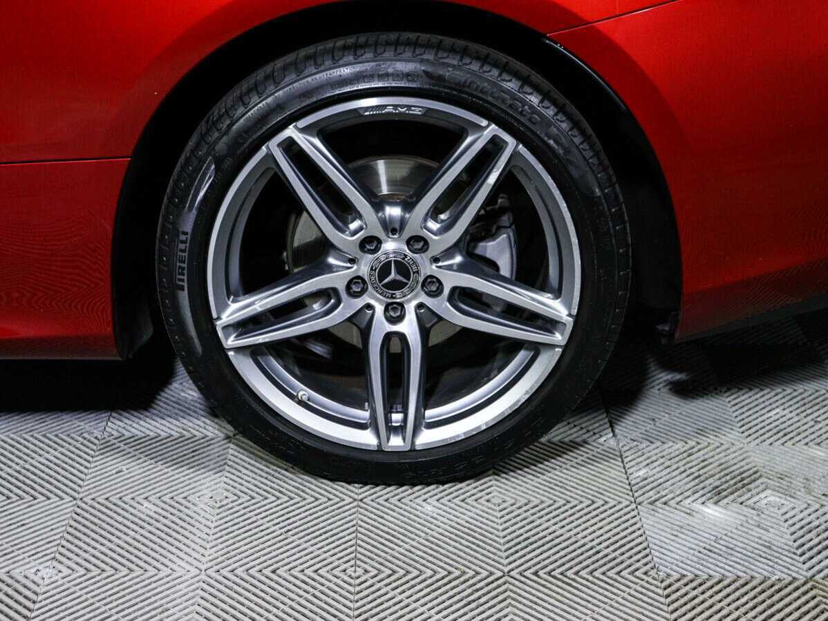 Купить Mercedes-Benz E-Класс с пробегом. Фото: #14
