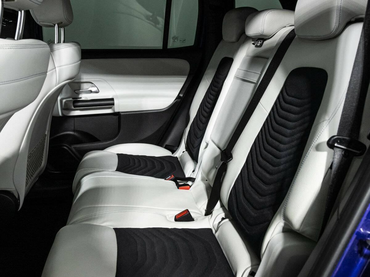 Купить Mercedes-Benz GLB с пробегом. Фото: #9