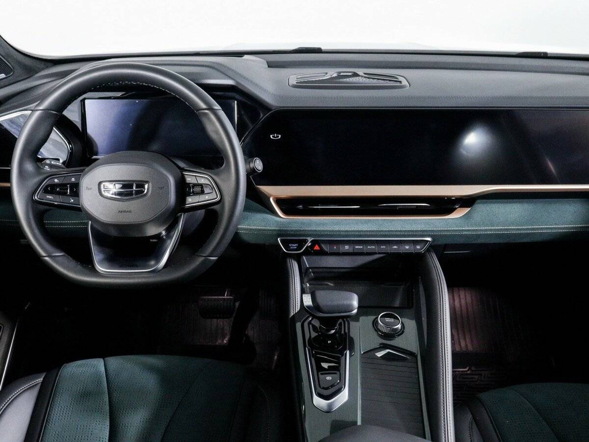 Купить Geely Monjaro с пробегом. Фото: #10
