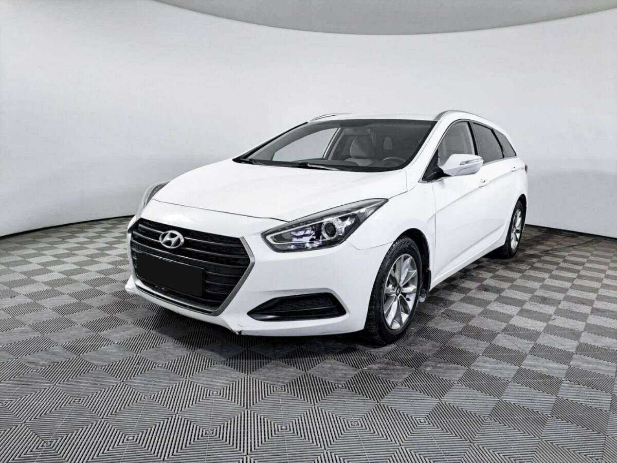 Купить Hyundai i40 с пробегом. Посмотреть фото