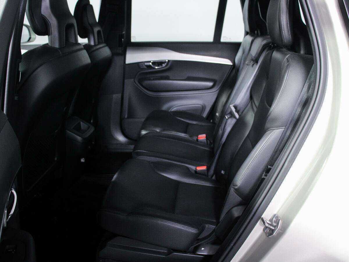 Купить Volvo XC90 с пробегом. Фото: #7