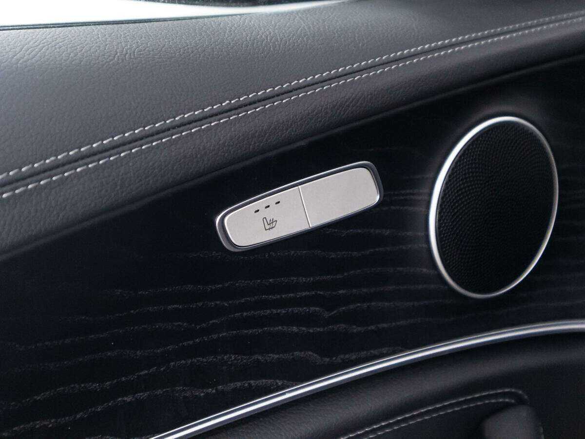 Купить Mercedes-Benz E-Класс с пробегом. Фото: #17