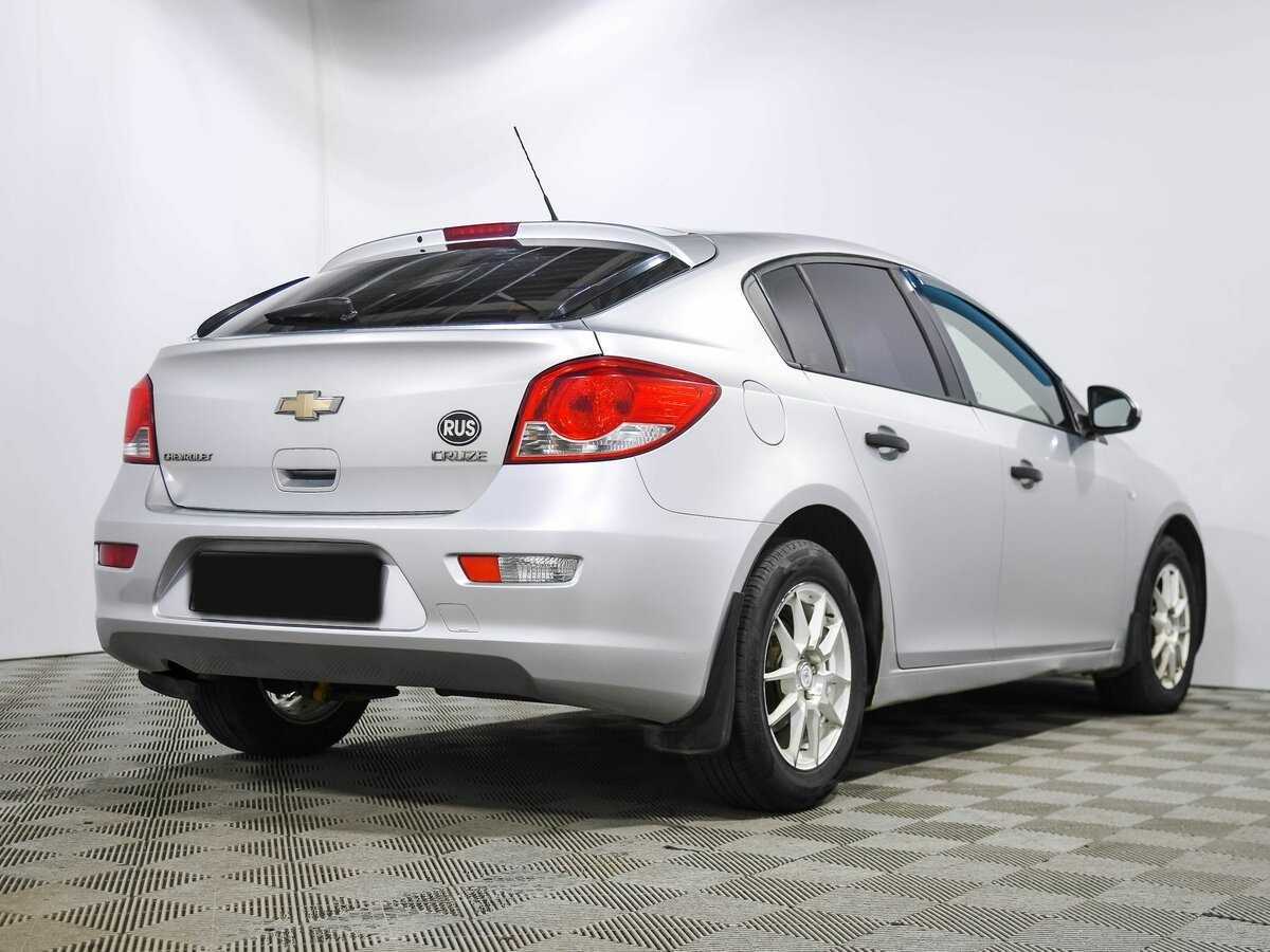 Купить Chevrolet Cruze с пробегом. Фото: #3