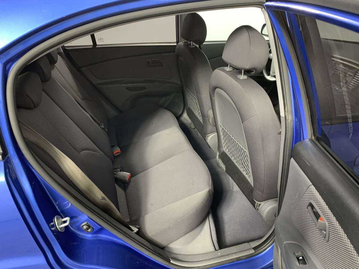 Купить Kia Rio с пробегом. Фото: #16