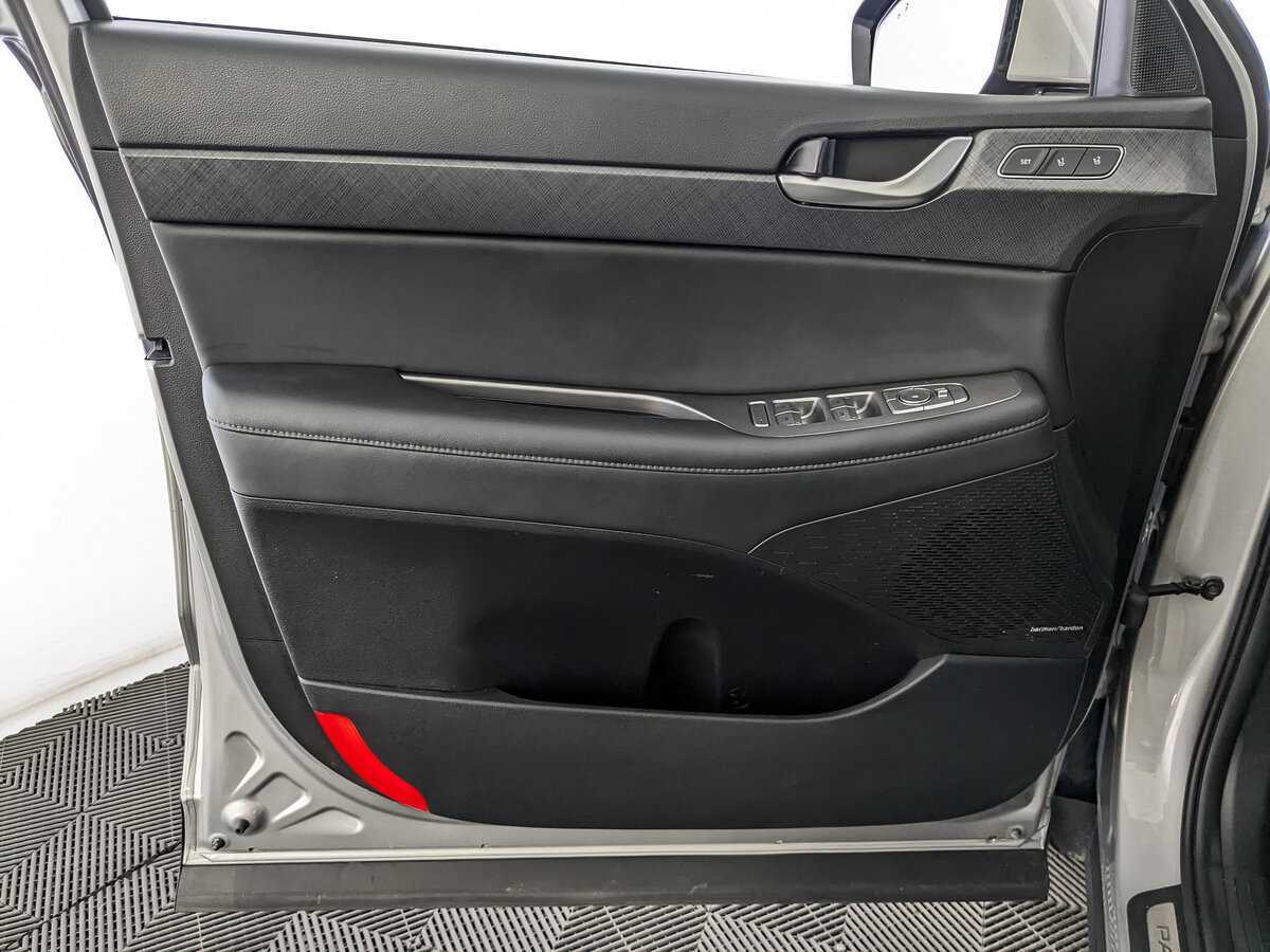 Купить Hyundai Palisade с пробегом. Фото: #14