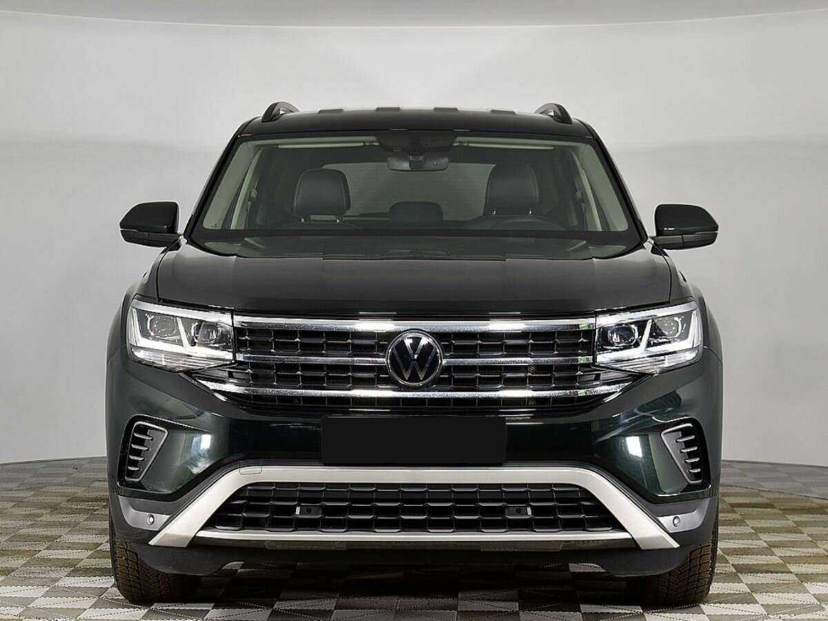 Купить Volkswagen Teramont с пробегом. Фото: #2