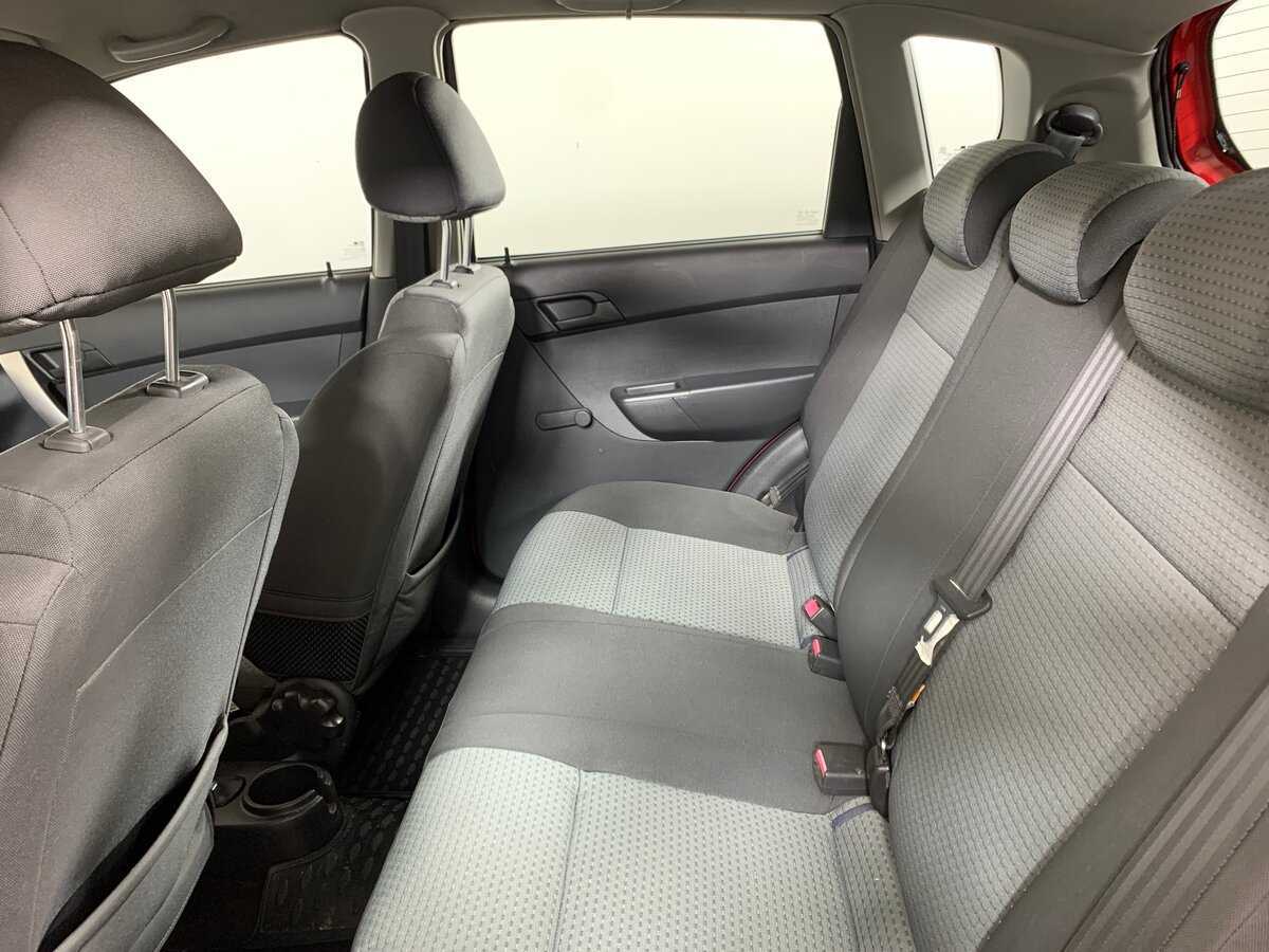 Купить Chevrolet Aveo с пробегом. Фото: #17