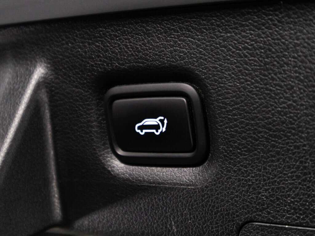 Купить Hyundai Santa Fe с пробегом. Фото: #14