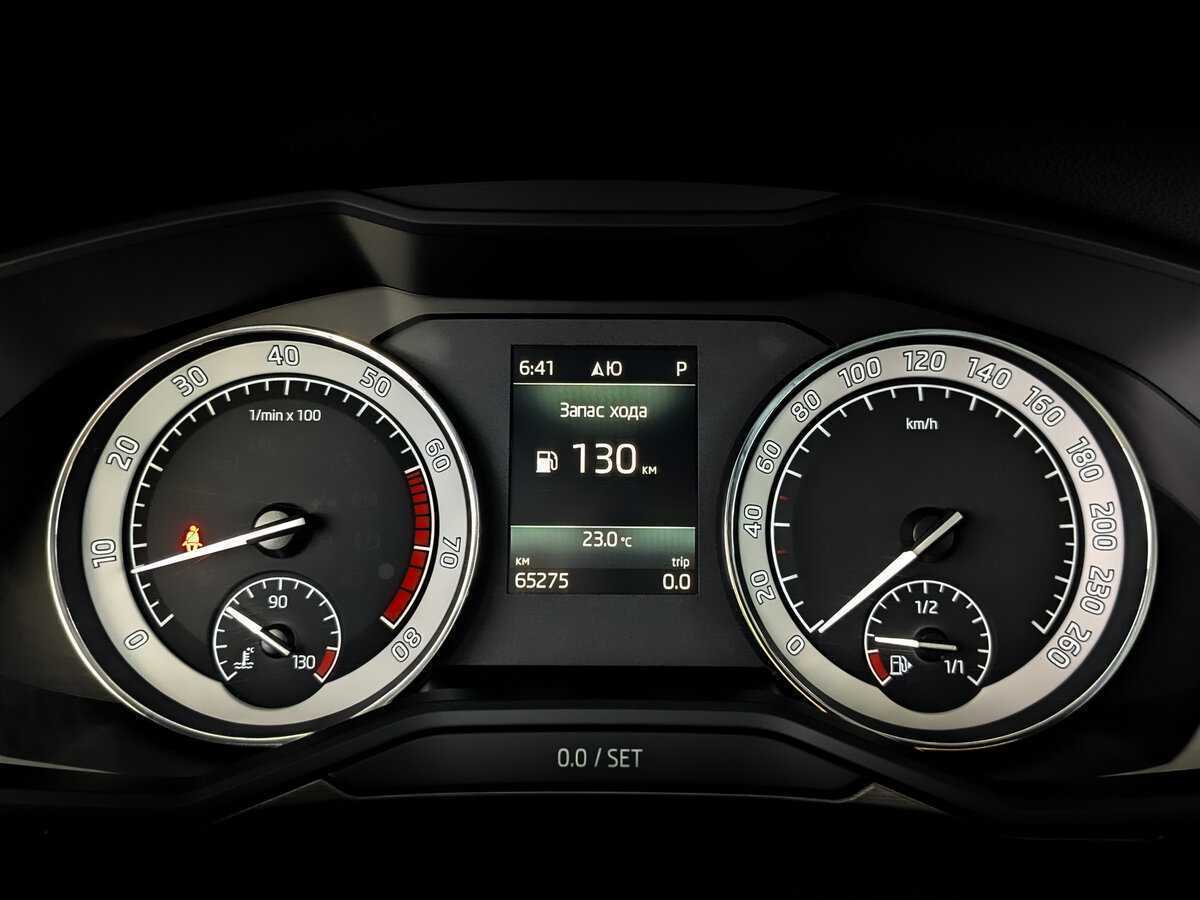 Купить Skoda Superb с пробегом. Фото: #10
