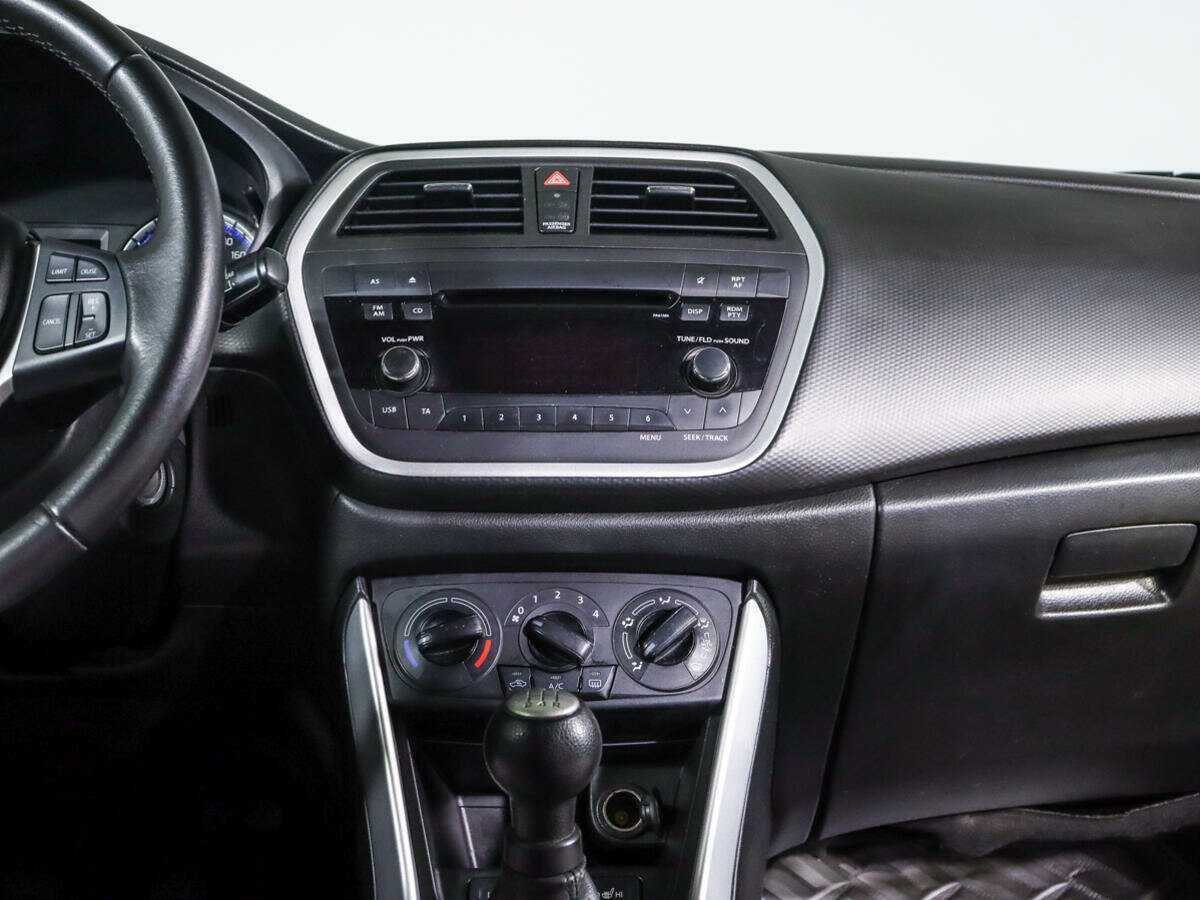 Купить Suzuki SX4 с пробегом. Фото: #12