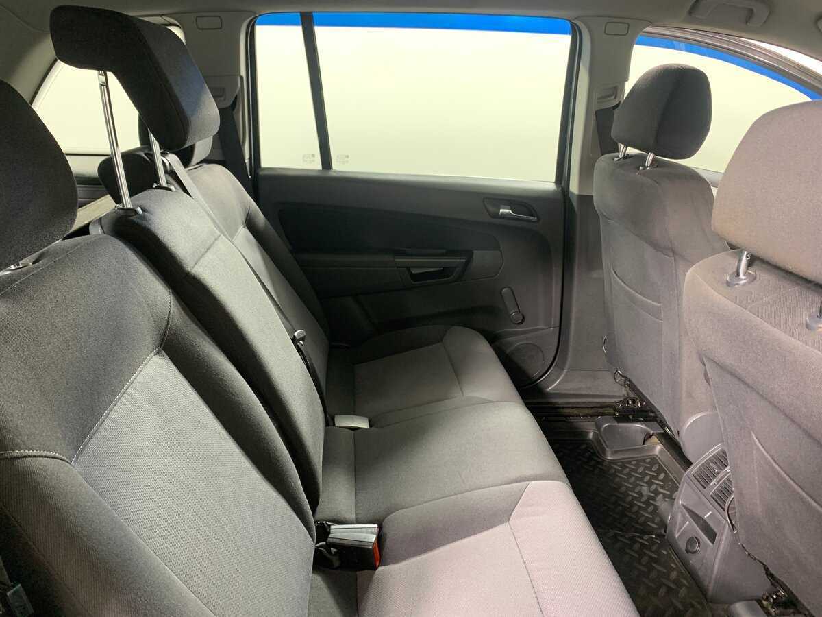 Купить Opel Zafira с пробегом. Фото: #17