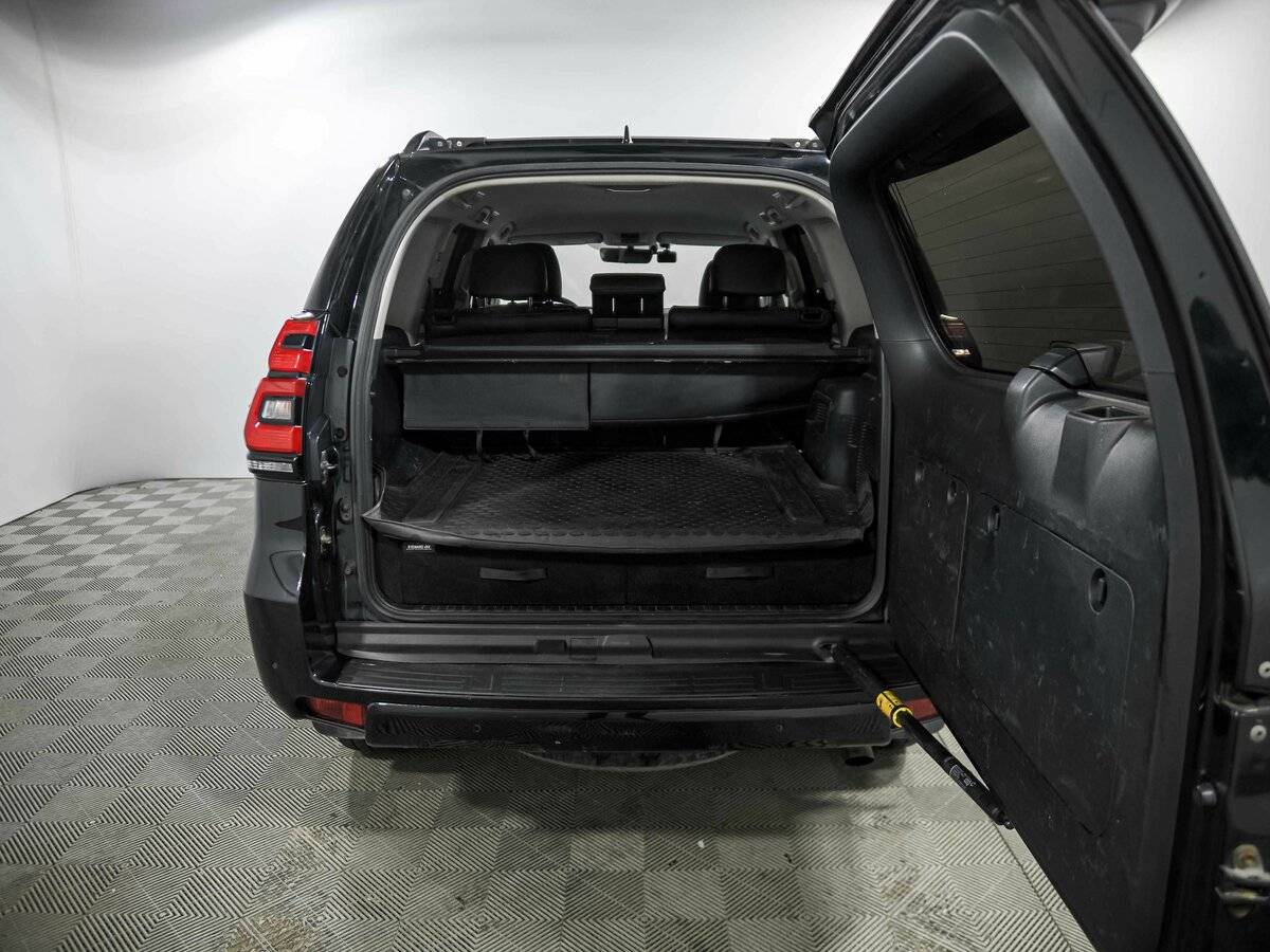 Купить Toyota Land Cruiser Prado с пробегом. Фото: #25
