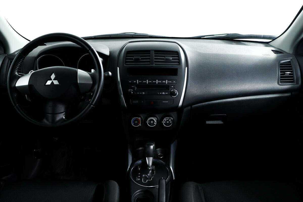 Купить Mitsubishi ASX с пробегом. Фото: #10