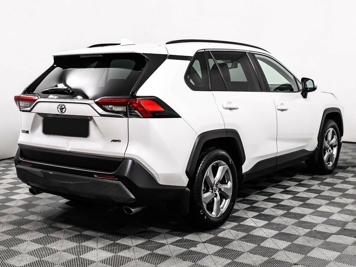 Купить Toyota RAV4 с пробегом. Фото: #4