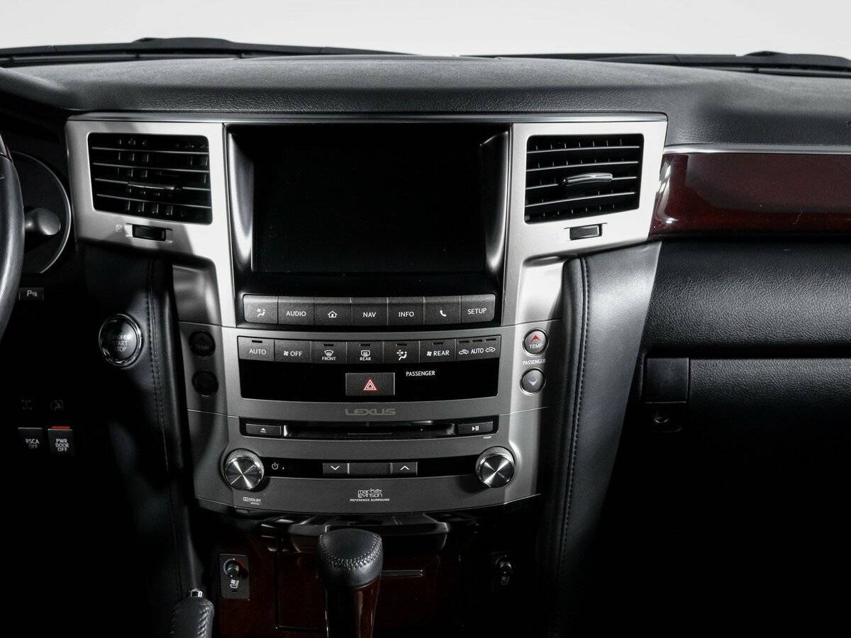Купить Lexus LX с пробегом. Фото: #12