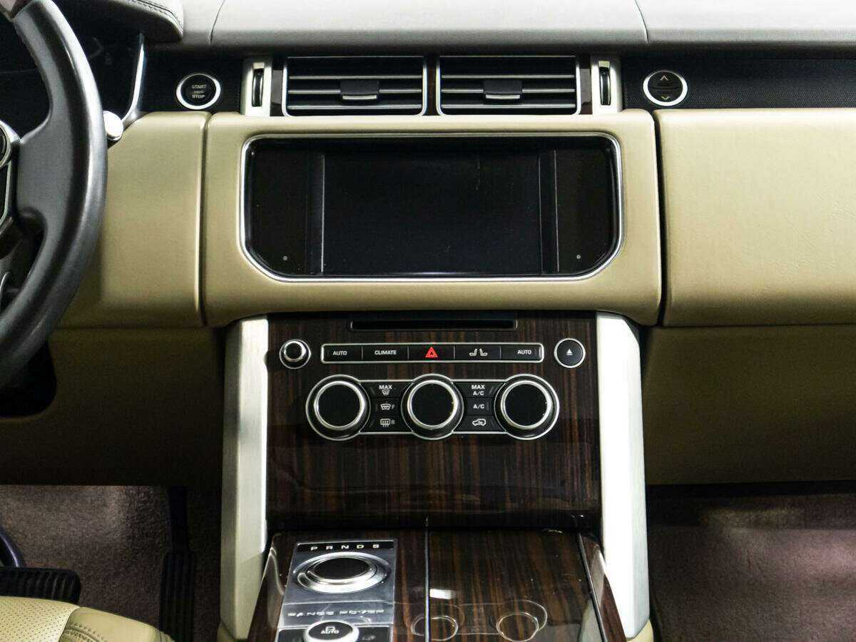 Купить Land Rover Range Rover с пробегом. Фото: #13