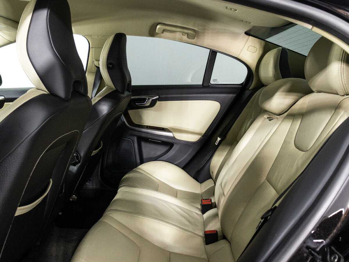 Купить Volvo S60 с пробегом. Фото: #9