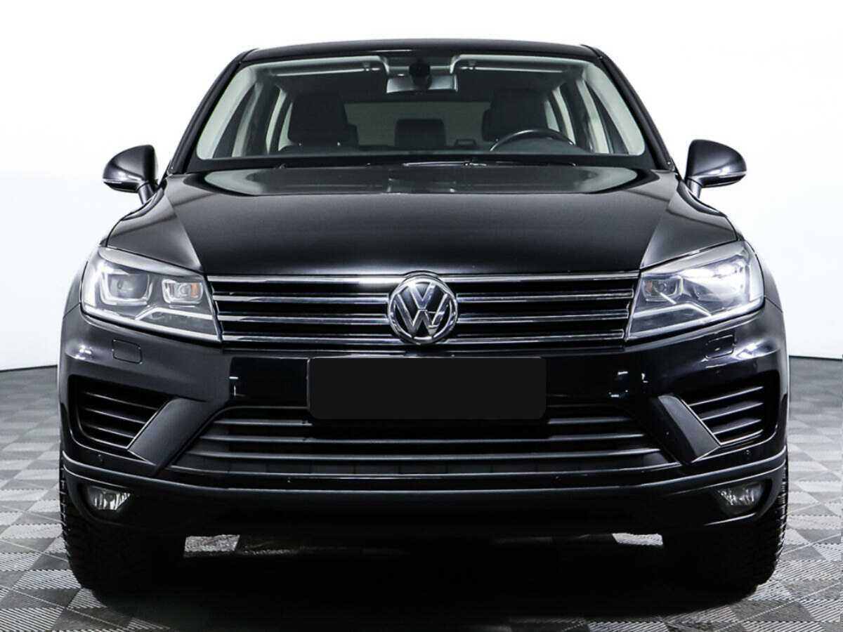 Купить Volkswagen Touareg с пробегом. Фото: #1