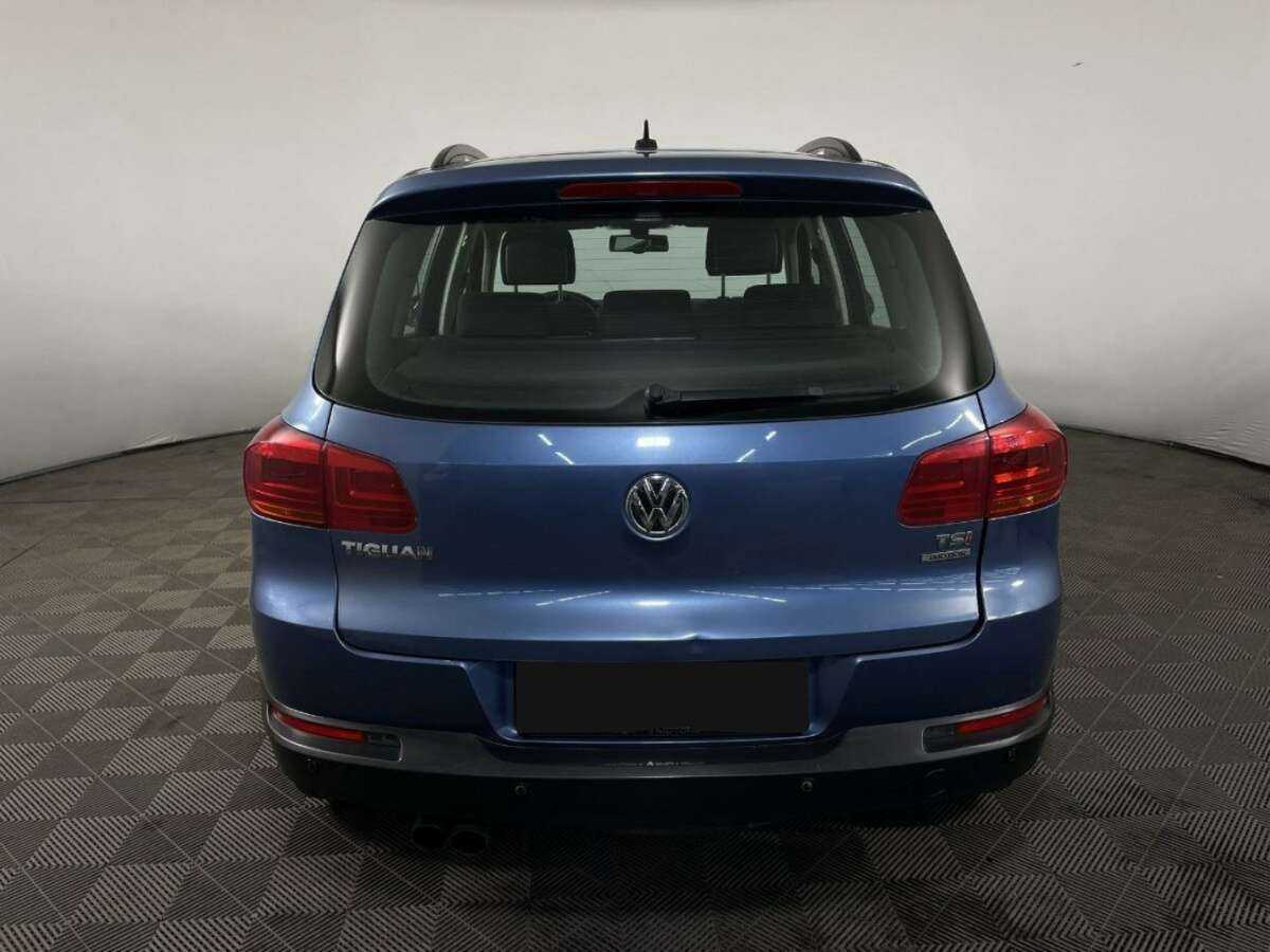 Купить Volkswagen Tiguan с пробегом. Фото: #2