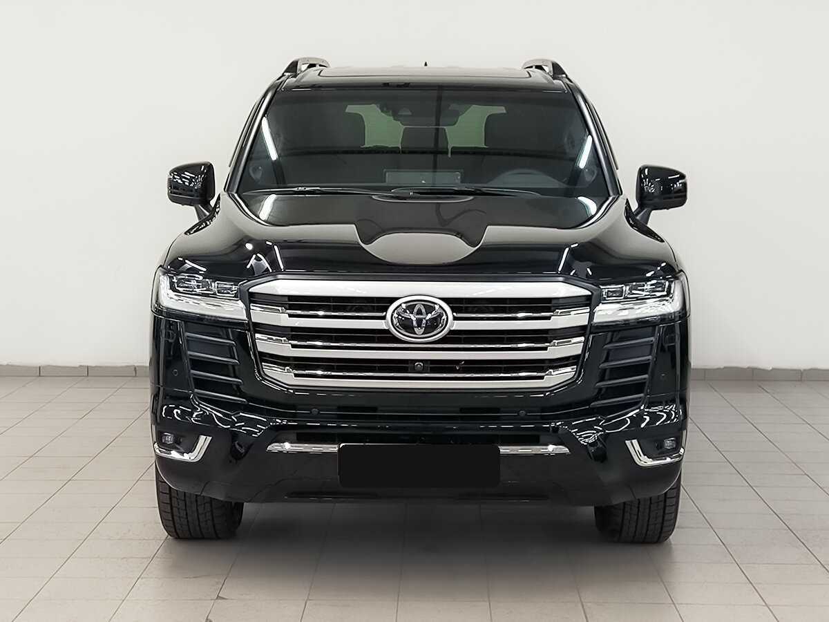 Купить Toyota Land Cruiser с пробегом. Фото: #1