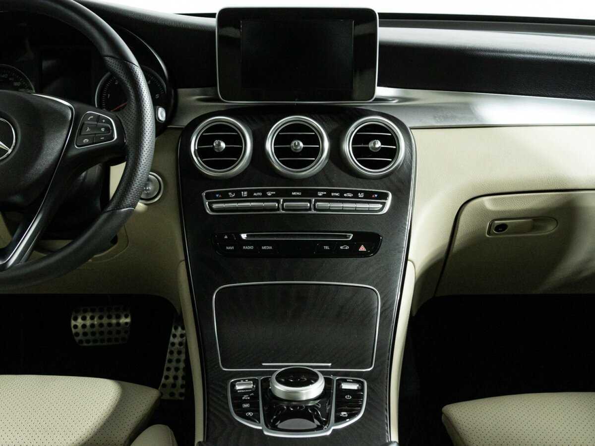 Купить Mercedes-Benz GLC с пробегом. Фото: #13