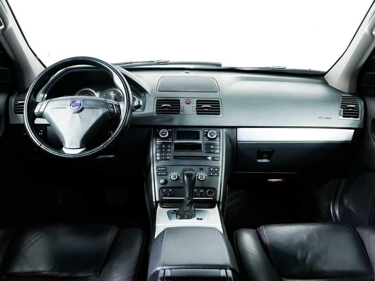 Купить Volvo XC90 с пробегом. Фото: #8
