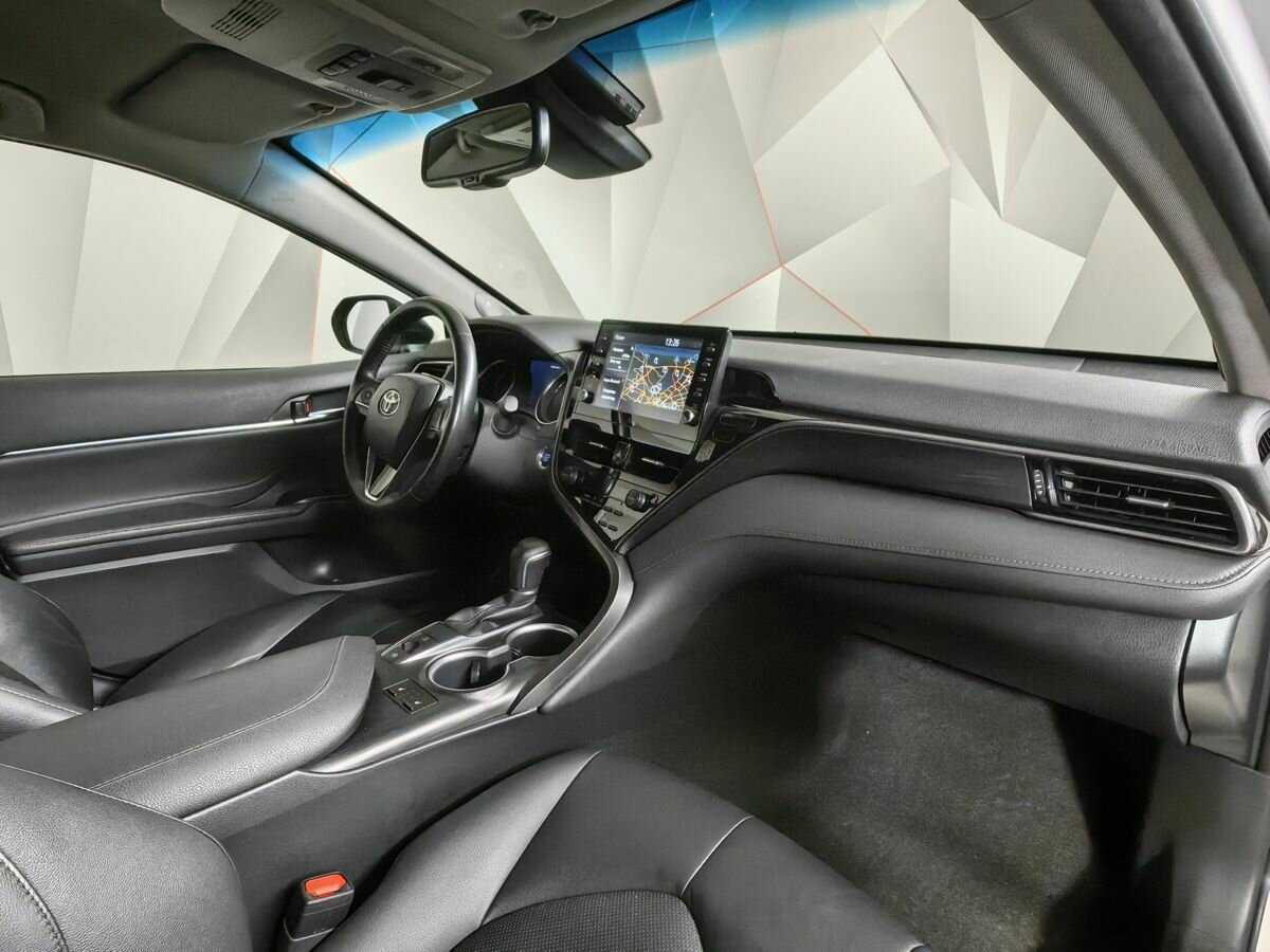 Купить Toyota Camry с пробегом. Фото: #7