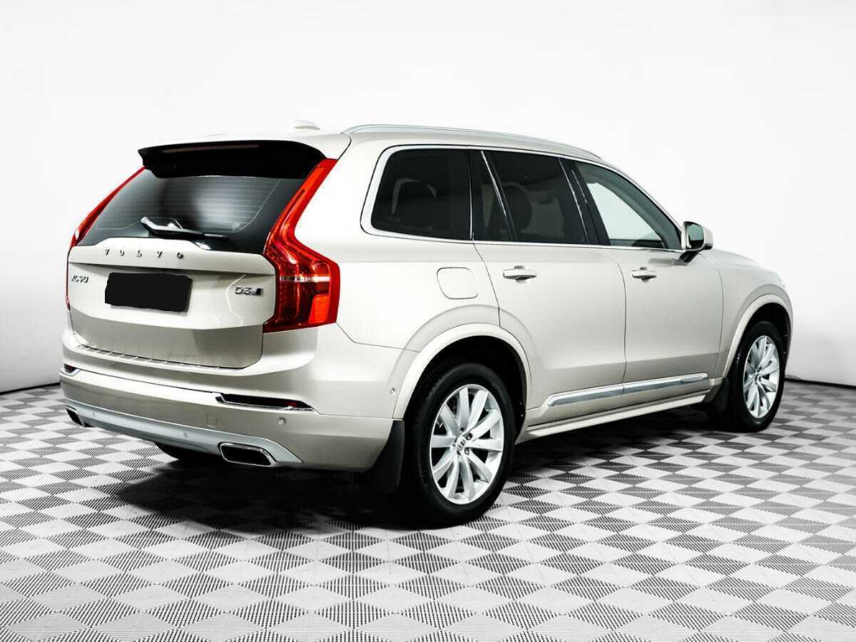 Купить Volvo XC90 с пробегом. Фото: #3
