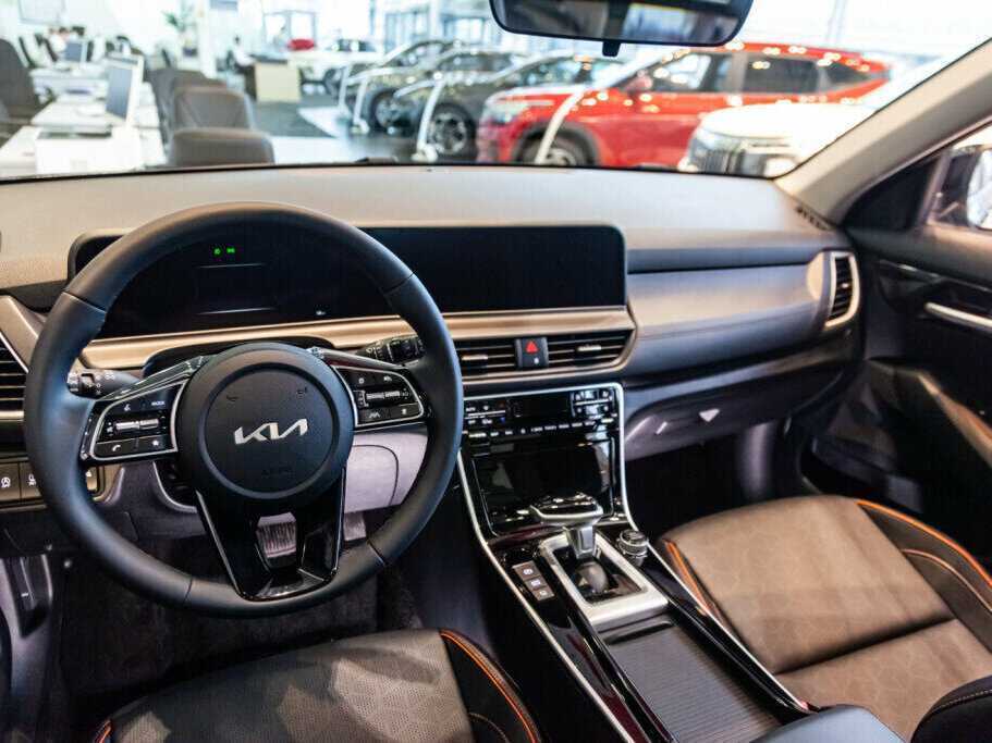 Купить Kia Seltos с пробегом. Фото: #11