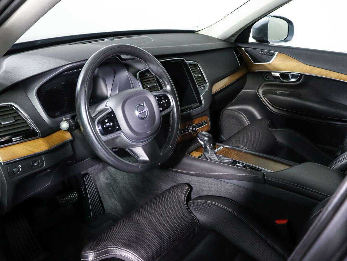 Купить Volvo XC90 с пробегом. Фото: #12