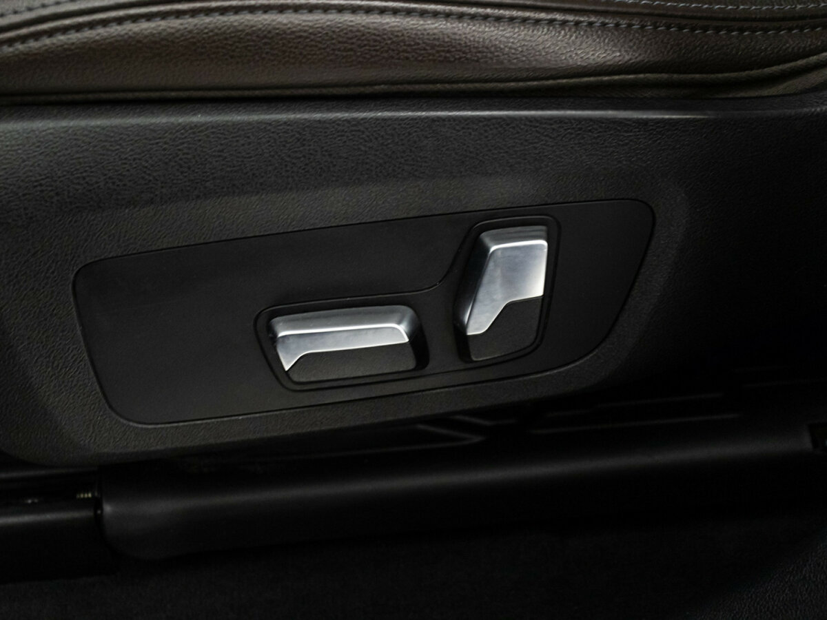 Купить BMW X4 с пробегом. Фото: #15