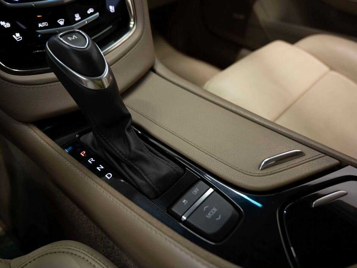 Купить Cadillac CTS с пробегом. Фото: #19