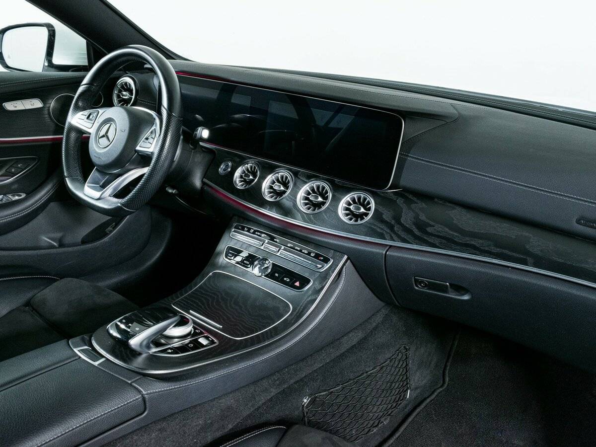 Купить Mercedes-Benz E-Класс с пробегом. Фото: #10