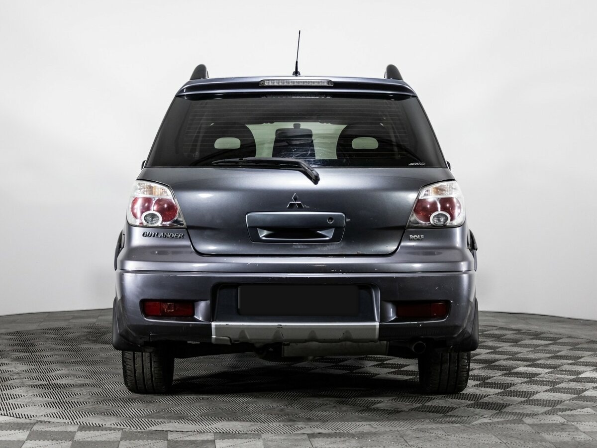Купить Mitsubishi Outlander с пробегом. Фото: #4