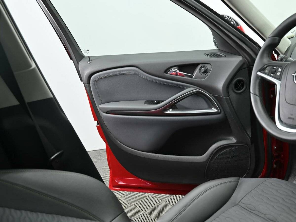Купить Opel Zafira с пробегом. Фото: #6