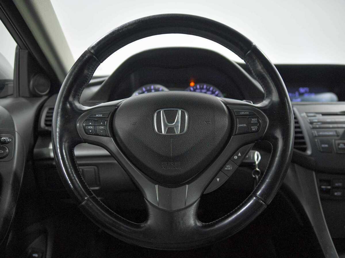 Купить Honda Accord с пробегом. Фото: #8