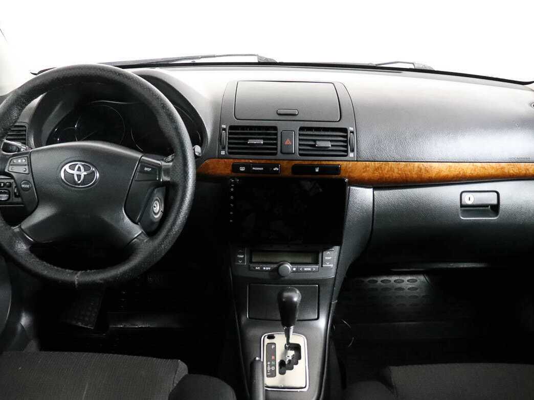Купить Toyota Avensis с пробегом. Фото: #10