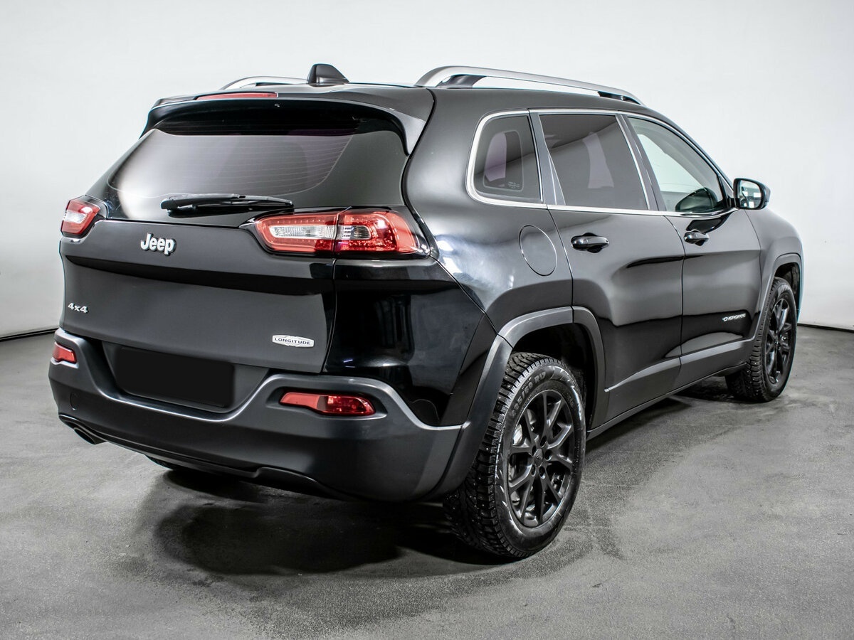 Купить Jeep Cherokee с пробегом. Фото: #4