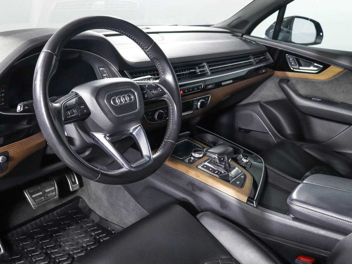 Купить Audi Q7 с пробегом. Фото: #11