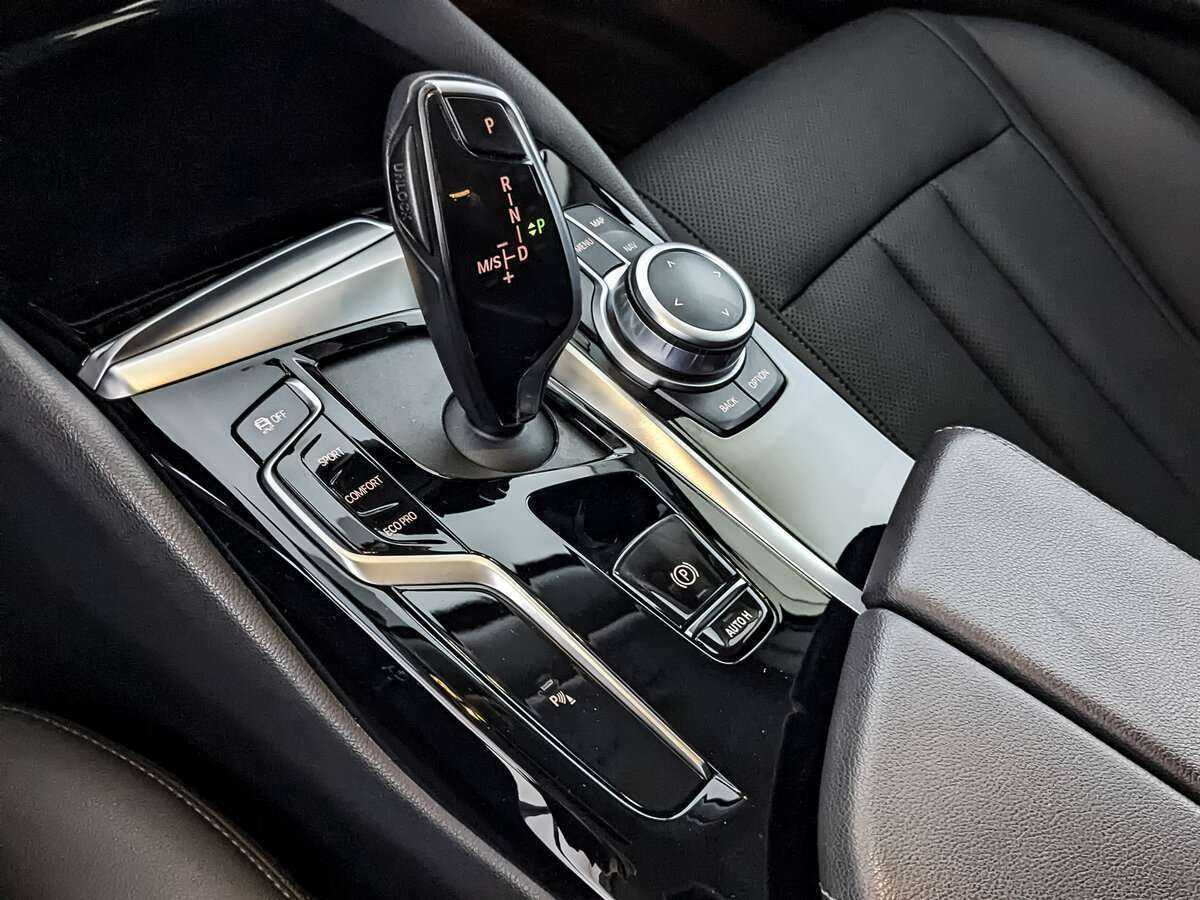 Купить BMW 5 серии с пробегом. Фото: #19