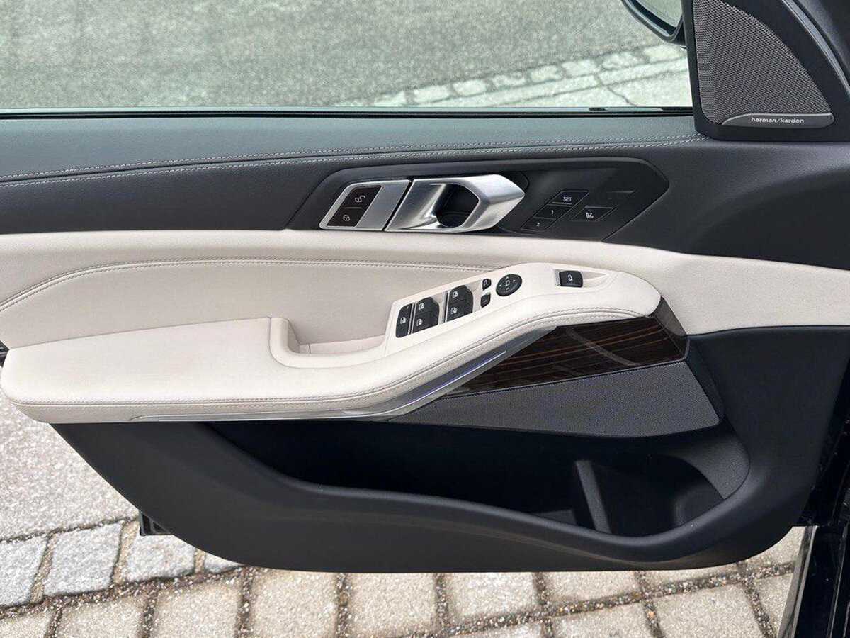 Купить BMW X5 с пробегом. Фото: #7